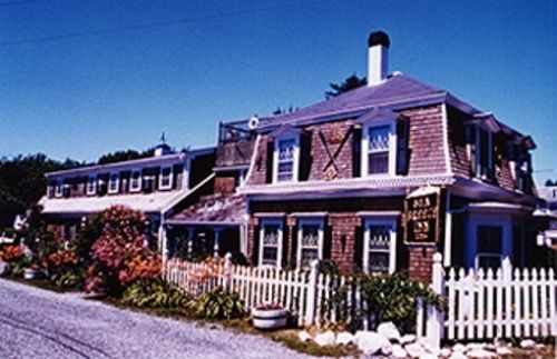 Sea Breeze Inn Hyannis Port Eksteriør bilde